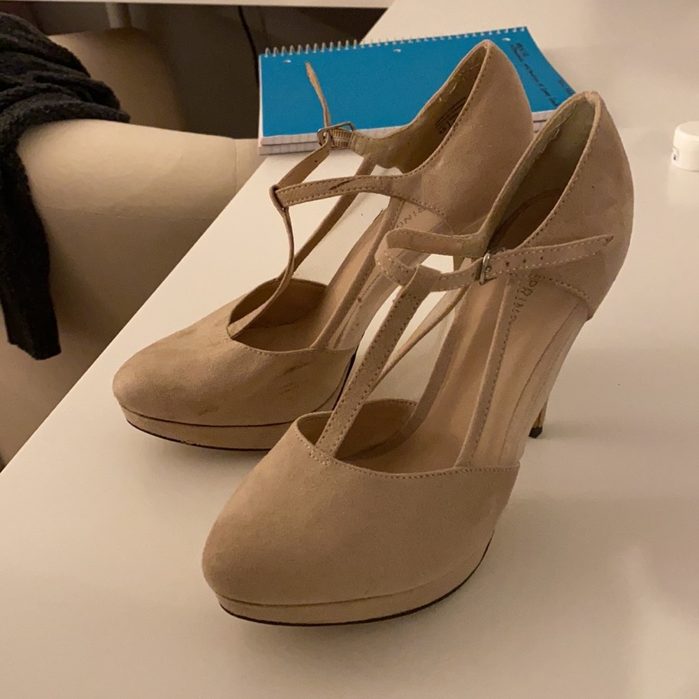 Closed toe heel from Call it Spring - Picture 3 of 3